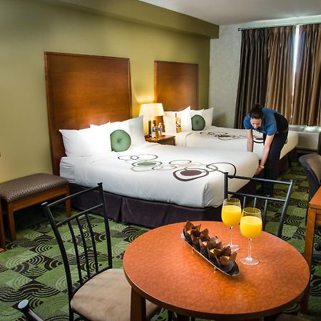 Deerfoot Inn And Casino YYC Eksteriør bilde
