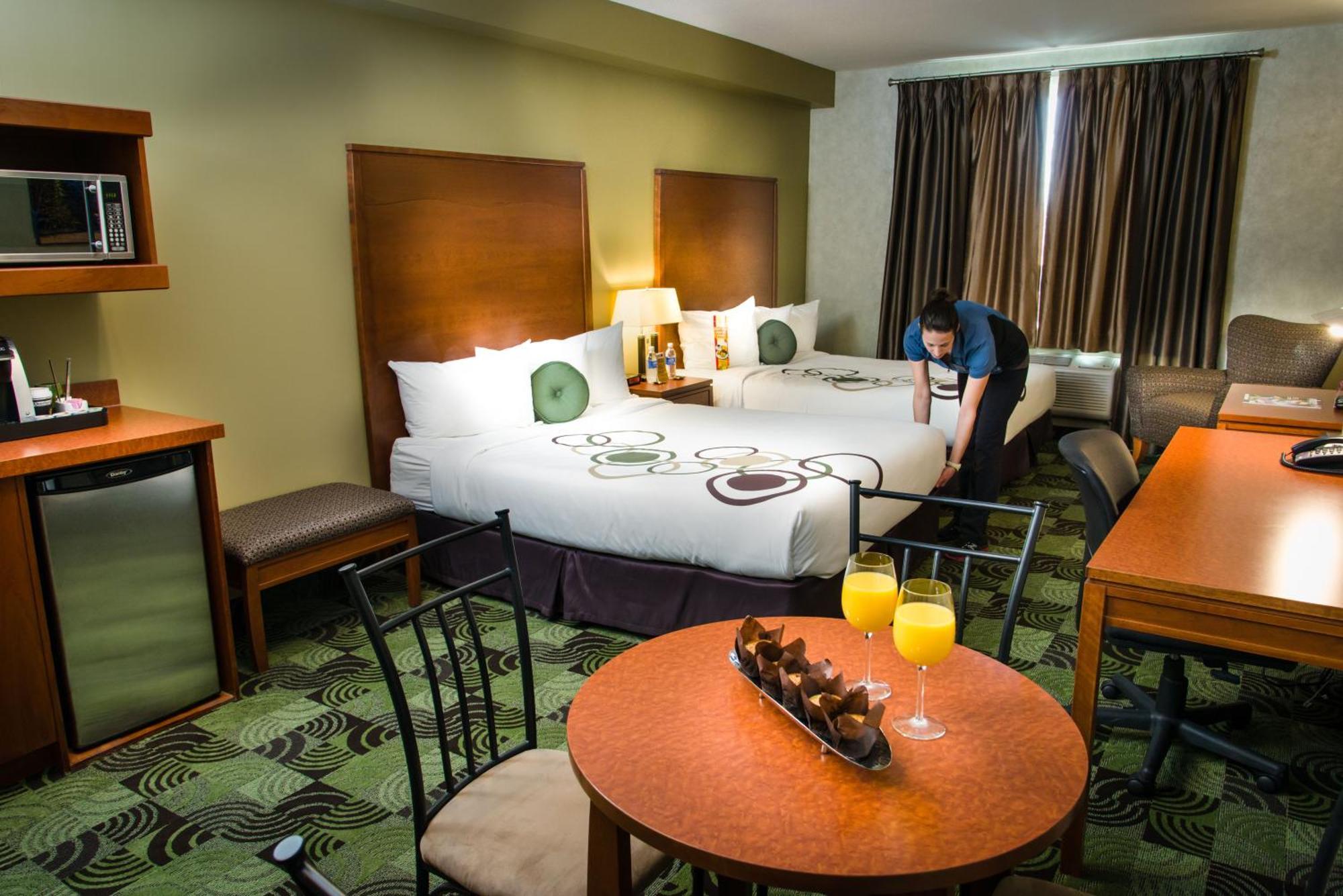 Deerfoot Inn And Casino YYC Eksteriør bilde