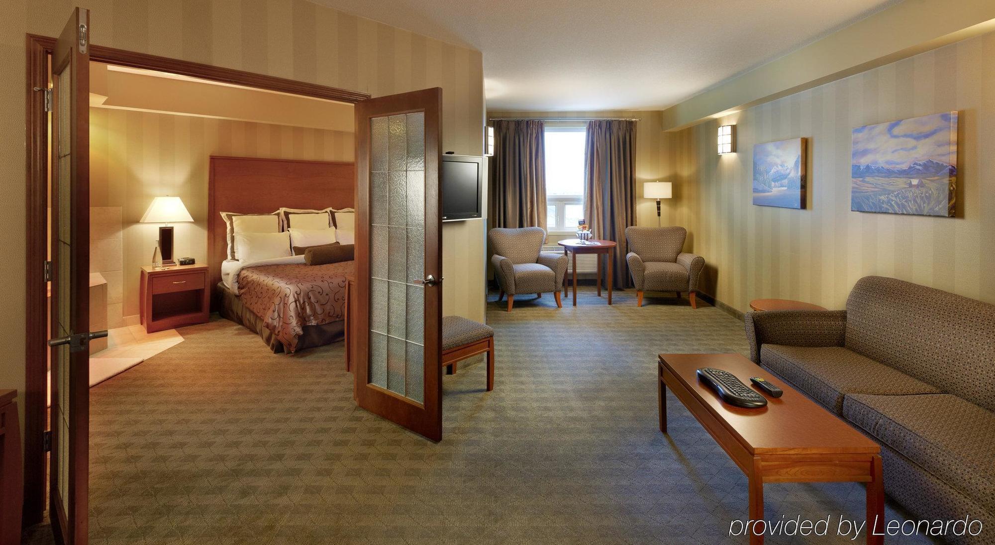 Deerfoot Inn And Casino YYC Eksteriør bilde