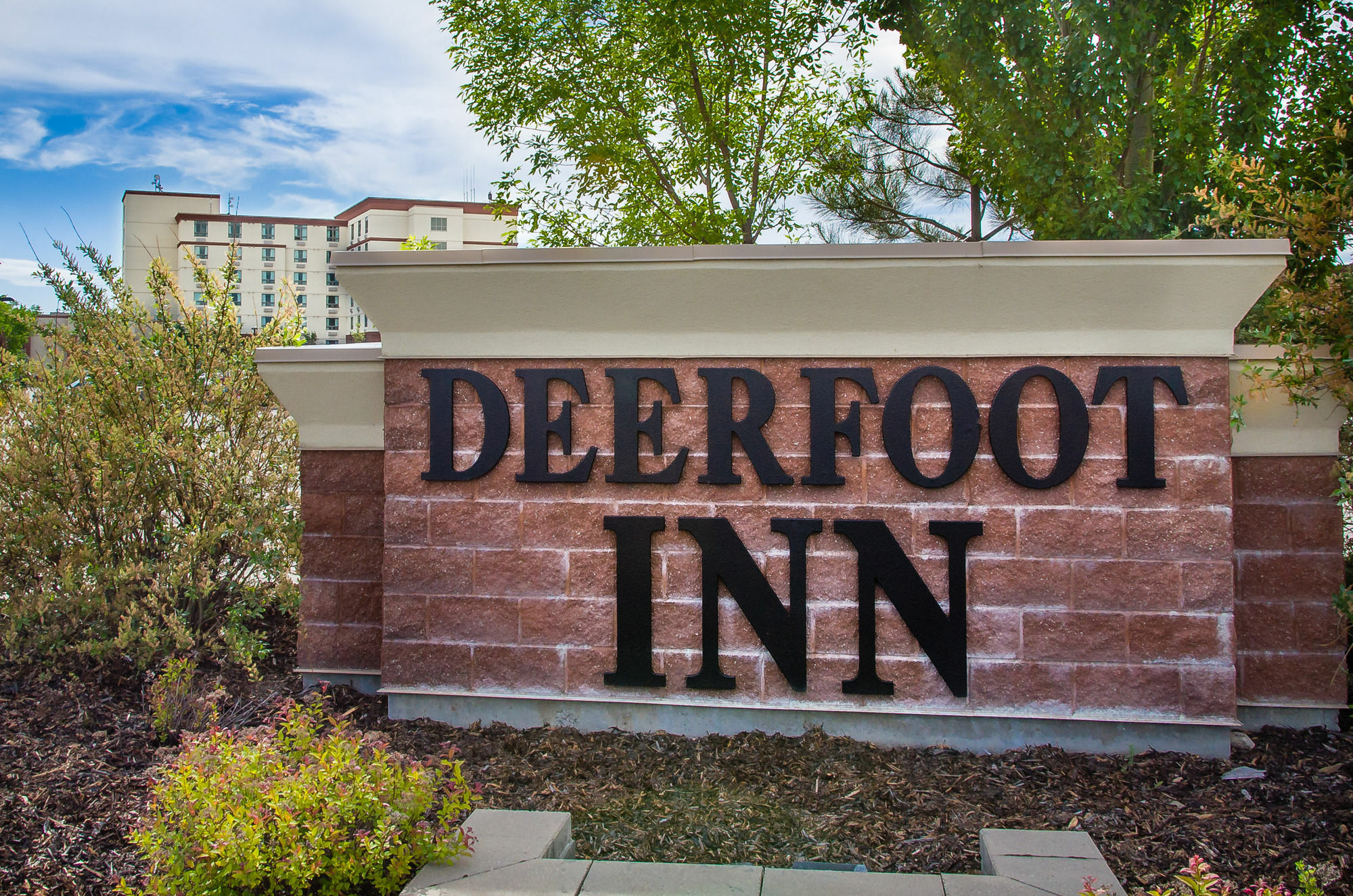 Deerfoot Inn And Casino YYC Eksteriør bilde