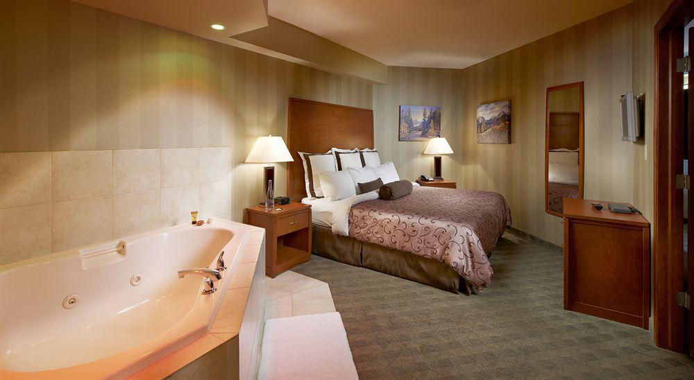 Deerfoot Inn And Casino YYC Eksteriør bilde
